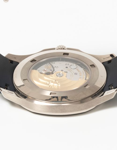 Patek Philippe Aquanaut 5168G-001 Image 4